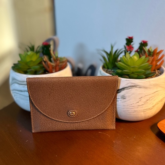 Gucci Handbags - Vintage Leather Gucci pouch